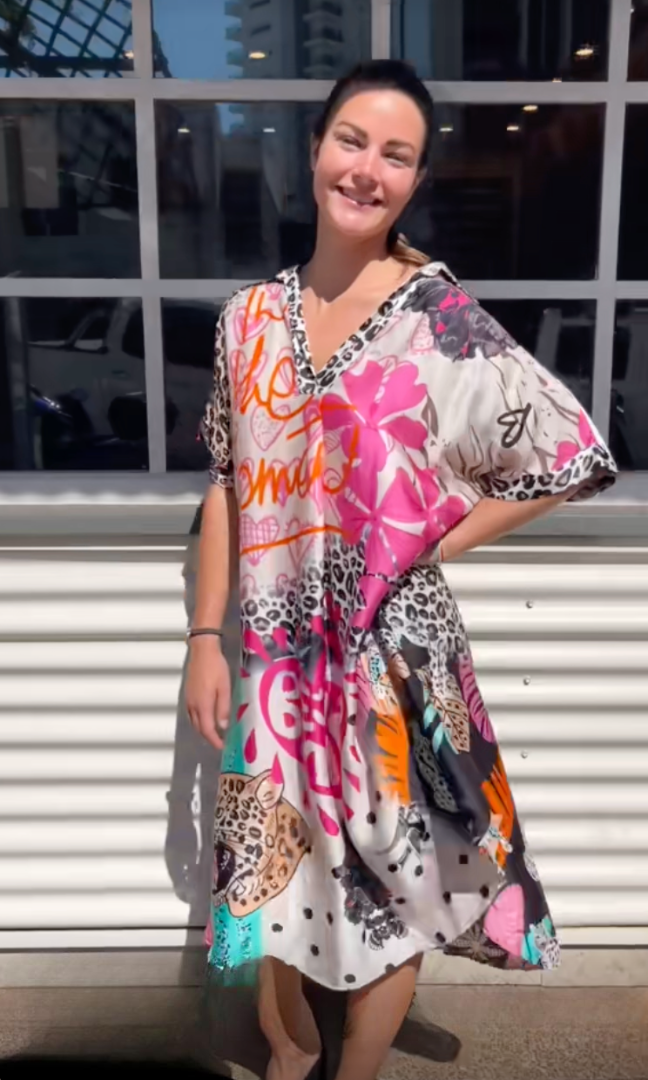 Vestido Lucy - Decote em V - Leve e Soltinho