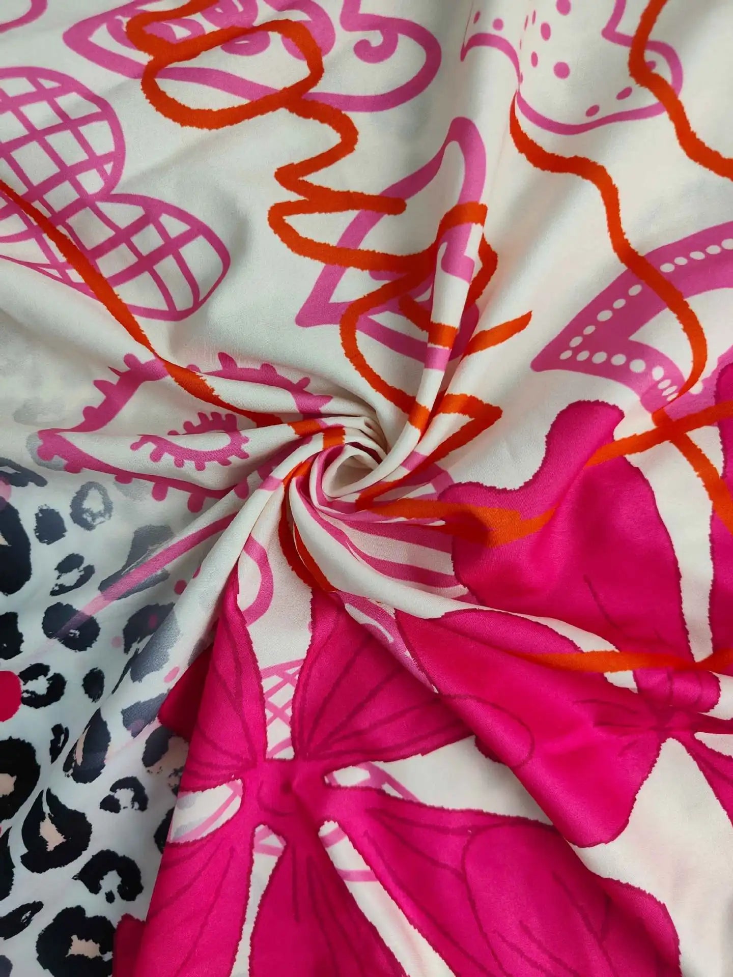 Vestido Lucy - Decote em V - Leve e Soltinho